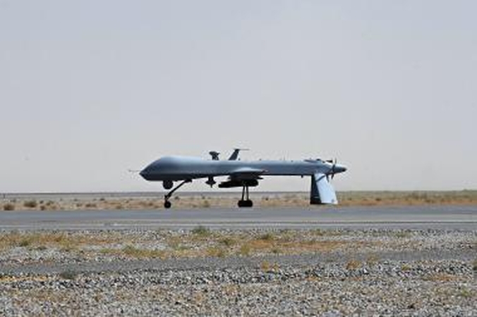 JAV naudos bepiločius lėktuvus prieš Kadhafi pajėgas
