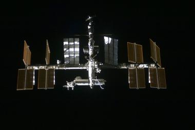 TKS link skrieja kosminė nuolauža