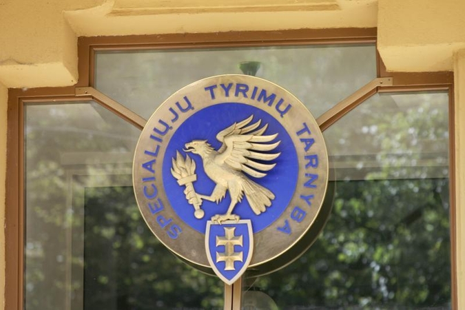 Įtariama, kad Radviliškio valdininkas susigundė kelione į Paryžių
