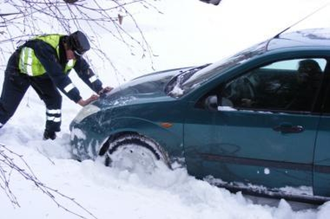 10 žingsnių ruošiant automobilį žiemai