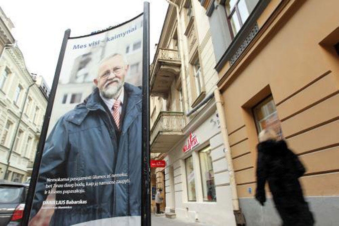 „Vilniaus energija“ „kaimynų“ reklaminės kampanijos nenutraukė