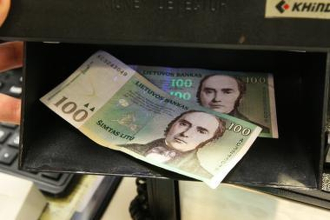 Partijos praėjusį ketvirtį surinko milijoną litų aukų