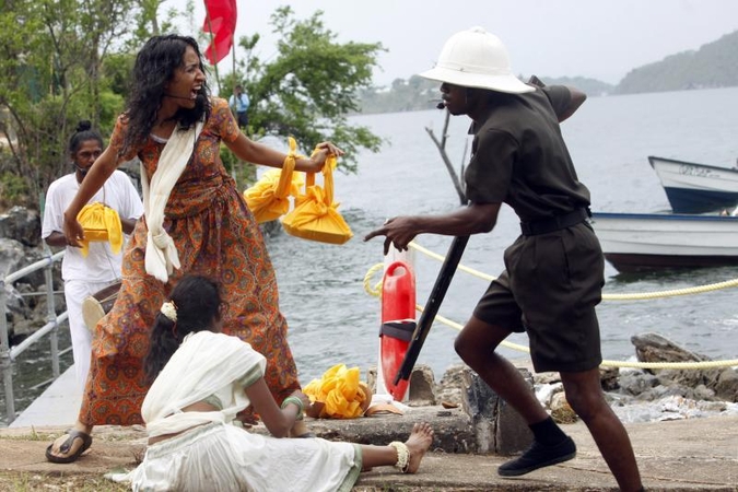 Maoistų sukilėliai Indijos centriniame regione iš pasalų žudė žmones