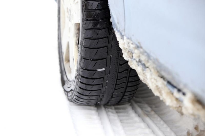 Gyvenime kaip kine: sumuštas vairuotojas ir pagrobtas automobilis