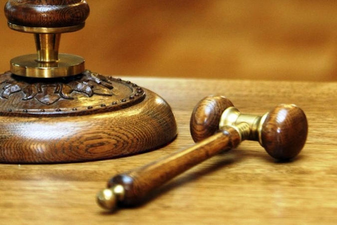 Prieš teismą stos neteisėtu praturtėjimu kaltinami sutuoktiniai