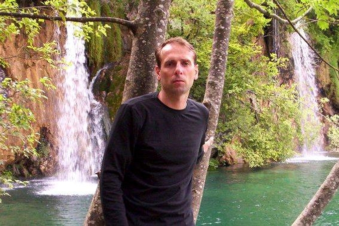 Skandalais pagarsėjusio komisariato tyrėjas įtariamas korupcija