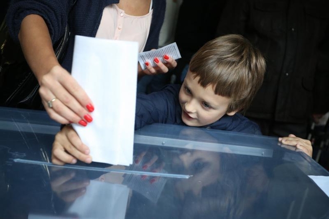 Sekmadienį iki 14 val. balsavo daugiau kaip ketvirtadalis rinkėjų