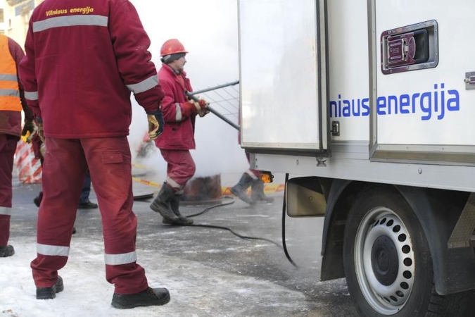 Be šildymo likę vilniečiai kentė namuose, atlyginti žalą prašo vos 25