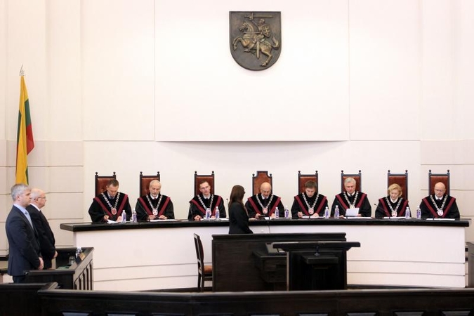 Teismas šiandien skelbs išvadą dėl pažeidimų per Seimo rinkimus