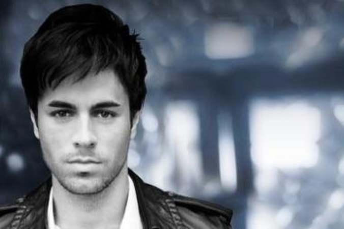 E.Iglesias - pagrindinė „Billboard Latin Music“ žvaigždė