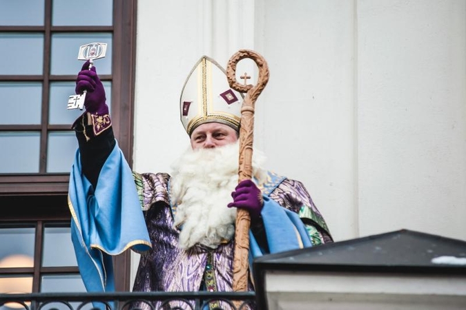 Kauno valdymas perduotas Šv.Mikalojui   