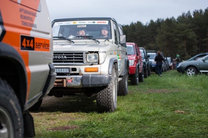 Startavo 60 valandų kelionė aplink Lietuvą: „4x4 Perimetras”