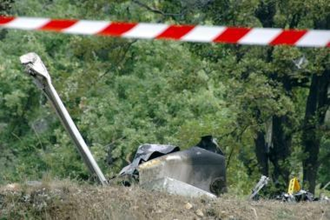 Prancūzijoje susidūrus dviem lėktuvams žuvo keturi žmonės 
