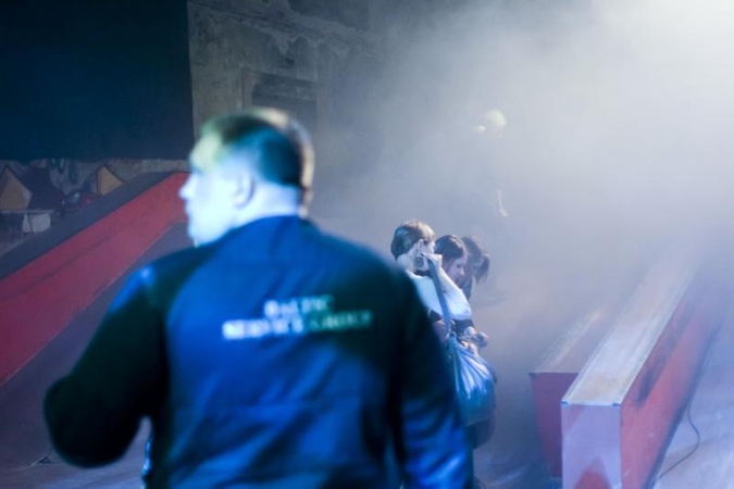 Koncerte „prieš rasizmą“ - provokacija: įsikriejo dūminis užtaisas
