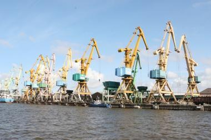 Klaipėdos jūrų uostas tikisi atsispirti nuo dugno 