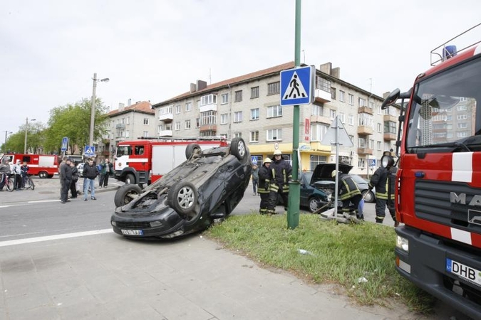 Šiurpi avarija Klaipėdoje baigėsi laimingai
