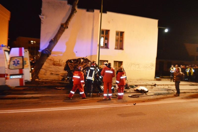 Tragišką avariją sukėlusio BMW vairuotojo organizme rasta narkotikų