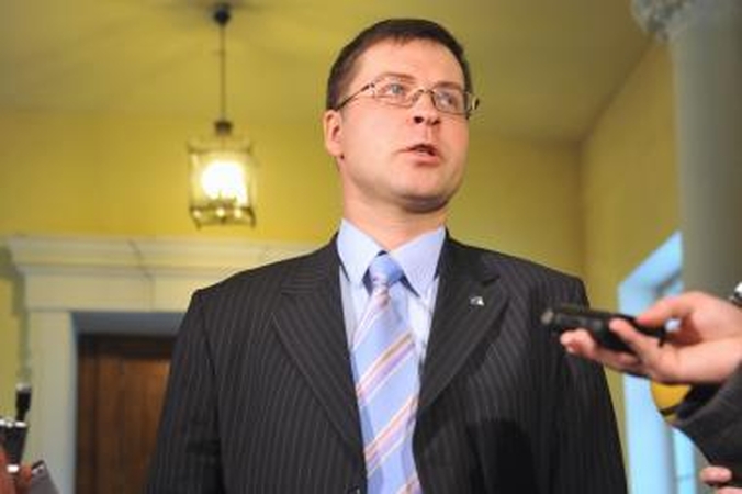 Latvijos rinkimuose laimėjo premjero blokas "Vienybė" ir "Santarvės centras", rodo apklausa
