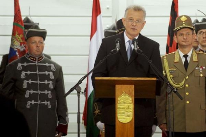Vengrijos premjero Orbano partija iškovojo triuškinamą pergalę savivaldos rinkimuose