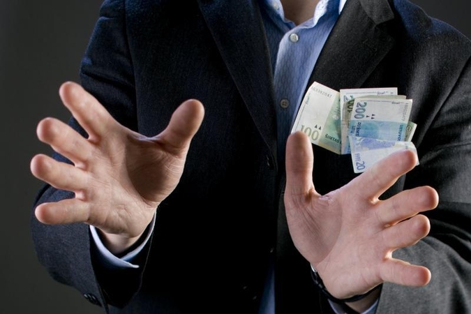 Ištyrę milijonines VRM sutartis prokurorai nusikaltimo neįžvelgė