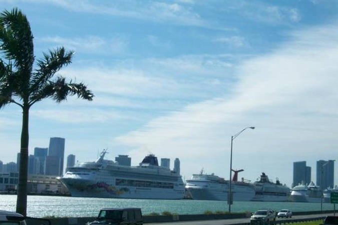 Prieš kruizinį sezoną – žvalgytuvės Majamyje