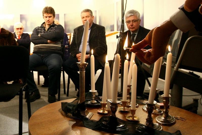 Kauno televizijos ir radijo darbuotojai prisiminė dramatiškąją naktį