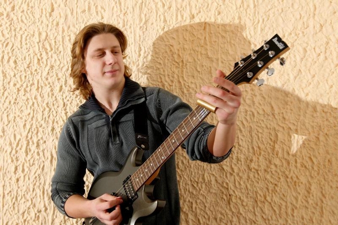 Lietuvos popmuzikos scenai svarbiausia pažintys, o ne talentas