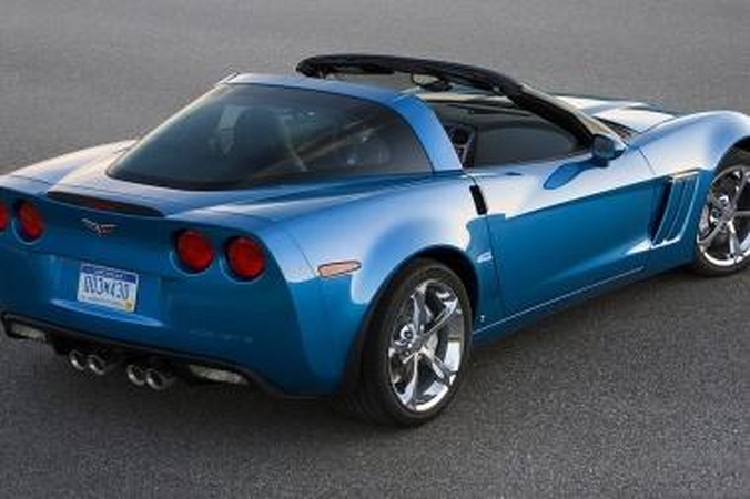 Nauja "Chevrolet Corvette" versija