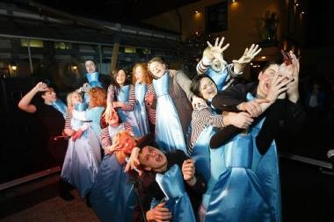 Tąsa: net ir pasibaigus TV projektui, dangiškasis Klaipėdos choras neišsiskirstė ir toliau džiugina publiką.