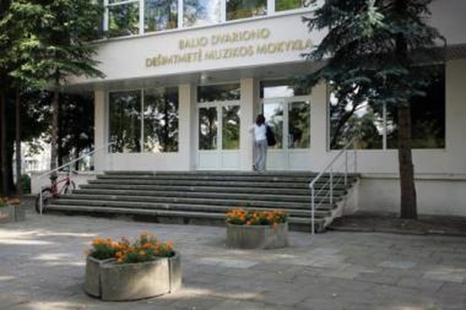 Ramina: mokyklos vadovybė neigia kalbas apie mokyklos uždarymą.