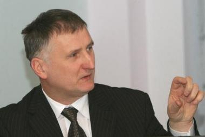 Brangiau: R.Bako nuomone, nekilnojamojo turto mokestis gali turėti įtakos šilumos kainai.