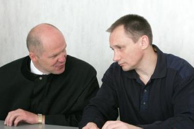Gintaras Petrikas vėluoja į laisvę?