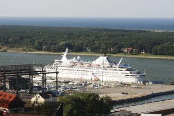 Svečiai: šią savaitę Klaipėdos uoste buvo prisišvartavęs ir su Bahamų vėliava plaukiojantis kruizų laivas "Delphin", kuriuo daugiausia keliauja vokiečių turistai.