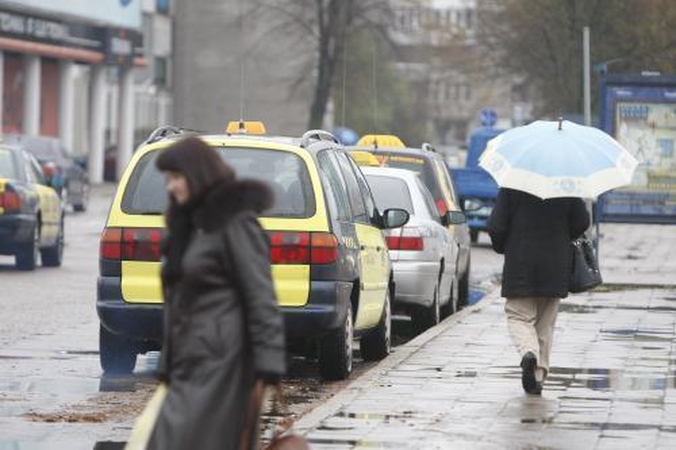 Savivaldybė nori sužinoti taksi tarifus