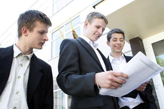 Sesijos pabaigoje abiturientams pritrūko sėkmės