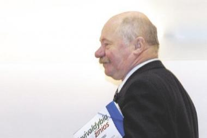 Požiūris: G.Raudonis siūlė atleisti valdininkus, o ne valytojas.