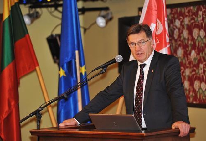 Atsižvelgs į referendumo rezultatus