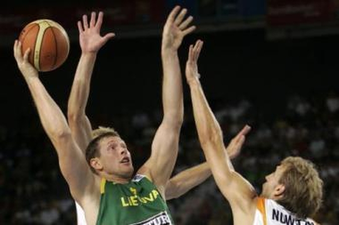 Oponentai: 2006-aisiais pasaulio čempionato mače dėl 7-osios vietos lietuviai įveikė vokiečius, su kuriais dabar konkuruoja dėl vardinio kvietimo į 2010-ųjų pirmenybes.