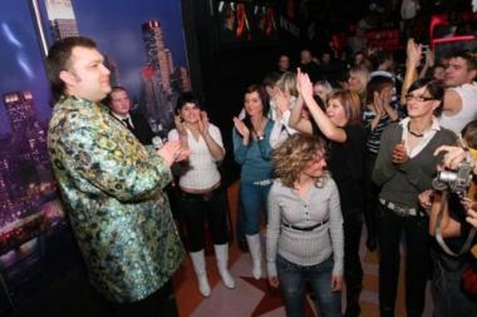 Gimtadienį E.Ostapenko šventė it vestuves