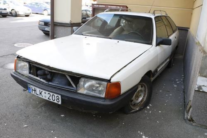 Savivaldybė atsikratė senienų