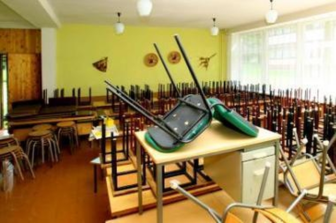 Nuosprendis: artimiausiu metu valdininkai apsispręs, kaip ir už kiek bus maitinami nepasiturinčių šeimų vaikai.