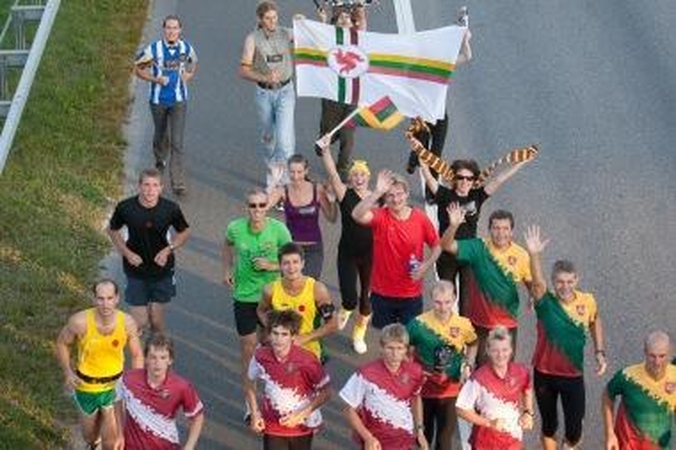 Entuziastai: simboliniuose bėgimuose dalyvavo bėgikai iš visų trijų Baltijos valstybių.