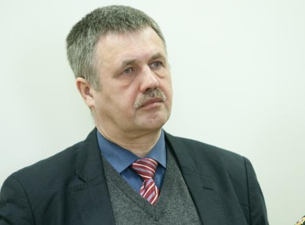 Pakaks ir rusų kalbos