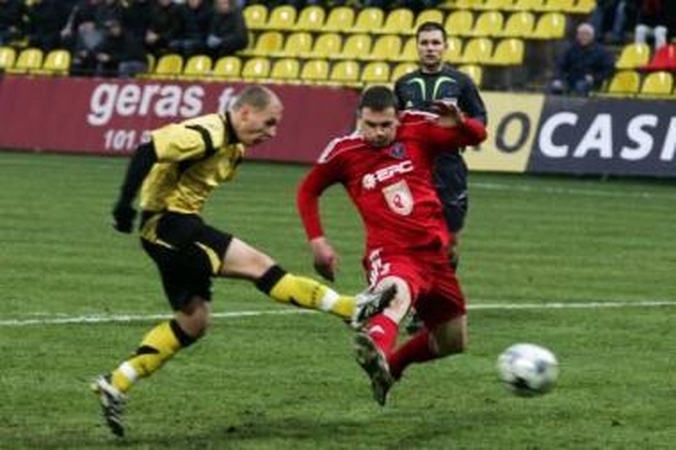 Triumfas: "Ekrano" futbolininkai antrą sezoną iš eilės tapo šalies čempionais.