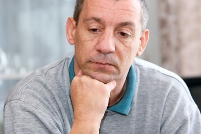 Sužalotą statybininką guodžia tik dukrelė