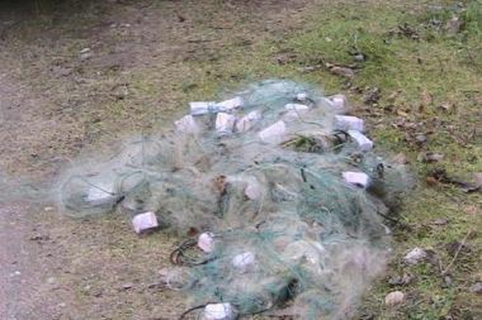 Atsakys: už tokius nelegalius tinklus jų šeimininkui numatyta bauda nuo 200 iki 700 litų.