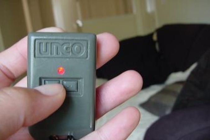 Automobilius nuo vagysčių saugos jutikliai