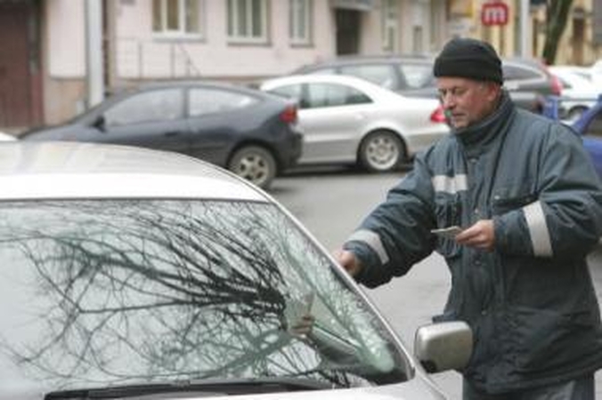 Nedirbs: kontrolieriai nuo Kalėdų atostogaus pusantros savaitės.
