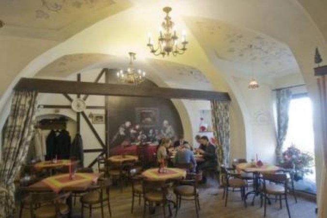 Senamiestyje – vokiško stiliaus restoranas