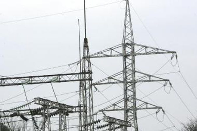Atidavė: nuo spalio 21-osios skulptūra "Elektra", "Lietuvos energijos" simbolis, šiai įmonei nebepriklauso, kaip ir kitas, šimtus milijonų litų kainuojantis turtas.